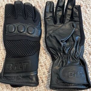 BiLT  black motorcycle gloves, M